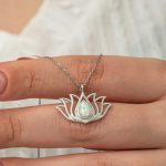 gumus-beyaz-opal-tasli-lotus-kadin-kolye-yaprak-iek-kolyeler-gumush-52778-88-B