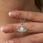 gumus-beyaz-opal-tasli-lotus-kadin-kolye-yaprak-iek-kolyeler-gumush-52778-88-B