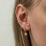 gumus-sallantili-gold-minimal-cicek-kadin-kupe-sallantl-kpeler-gumush-52451-88-B